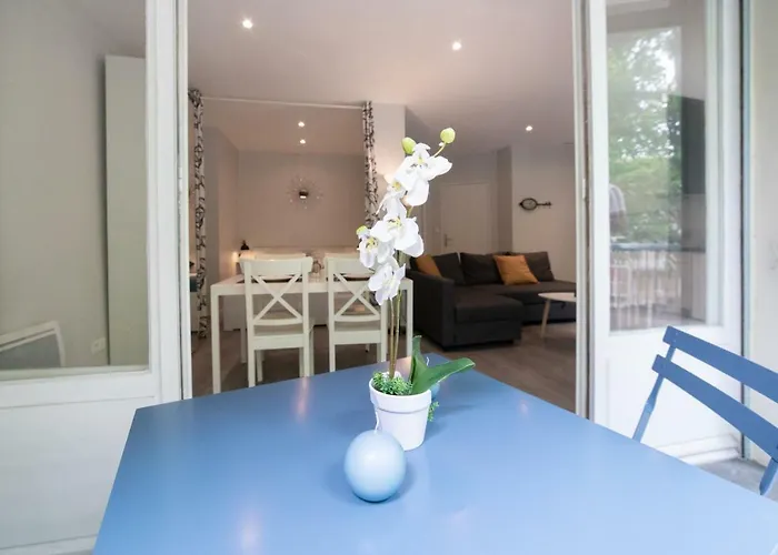 L'alcove Saint Georges ★ Au Coeur De *