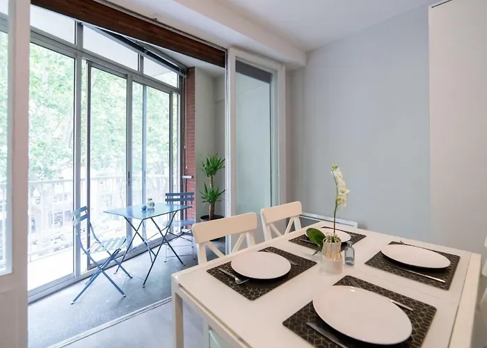 L'alcove Saint Georges ★ Au Coeur De * تولوز